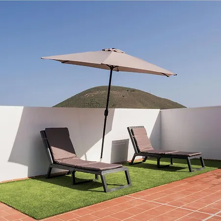 Live Buenavista Terrace شقة