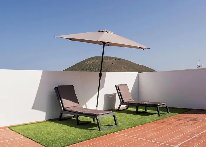 Live Buenavista Terrace Apartment